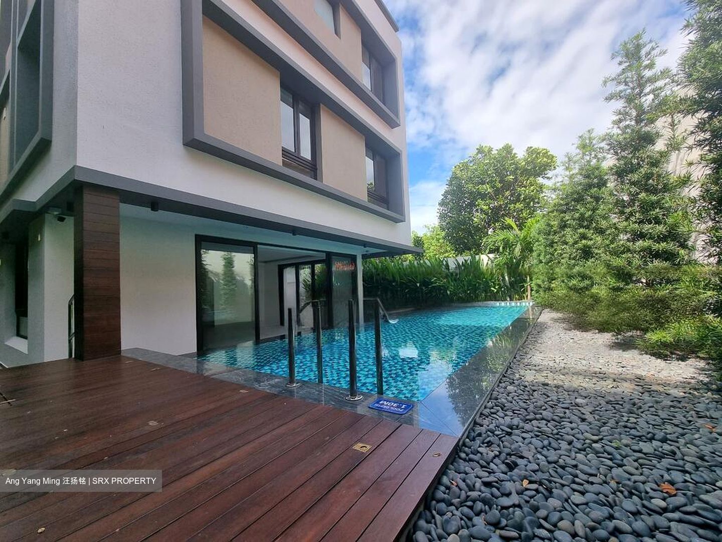 Bedok Lane (D16), Detached #458607521